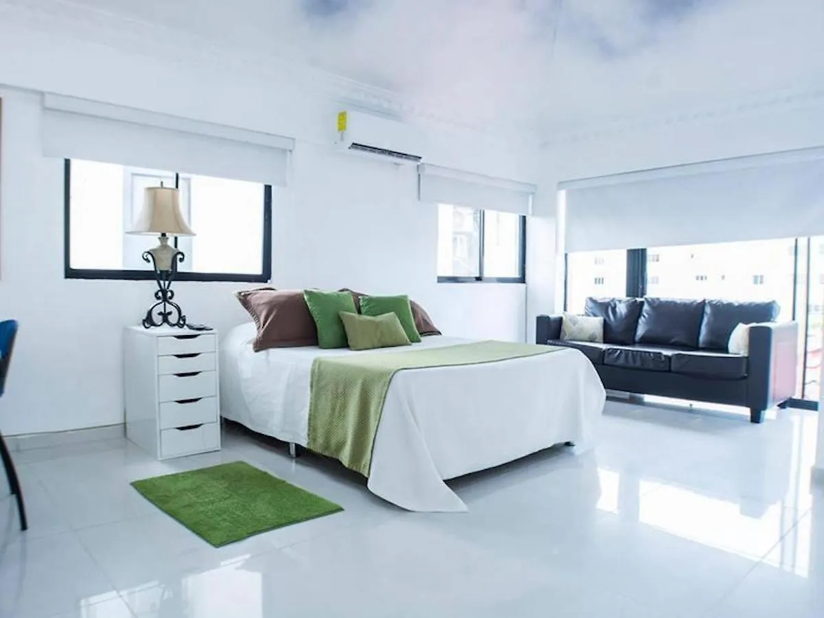 Malecon Cozy - Premium Plus 11 Santo Domingo 3*,